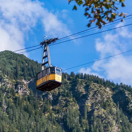 Zur Gluecklichen Kuh * Oberstdorf