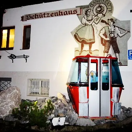 Zur Gluecklichen Kuh Inn